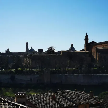 Appartamento Affaccio Su Siena,vicino Al Centro, Con Garage *