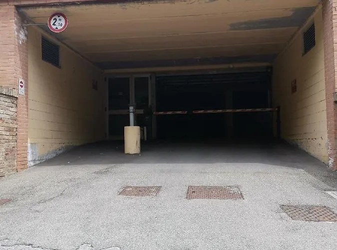 Апартаменты Affaccio Su Siena,vicino Al Centro, Con Garage *